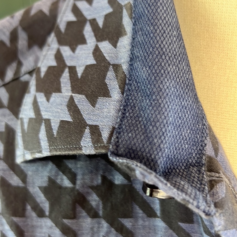 Bugatchi Hounds Tooth Button Down - image 3
